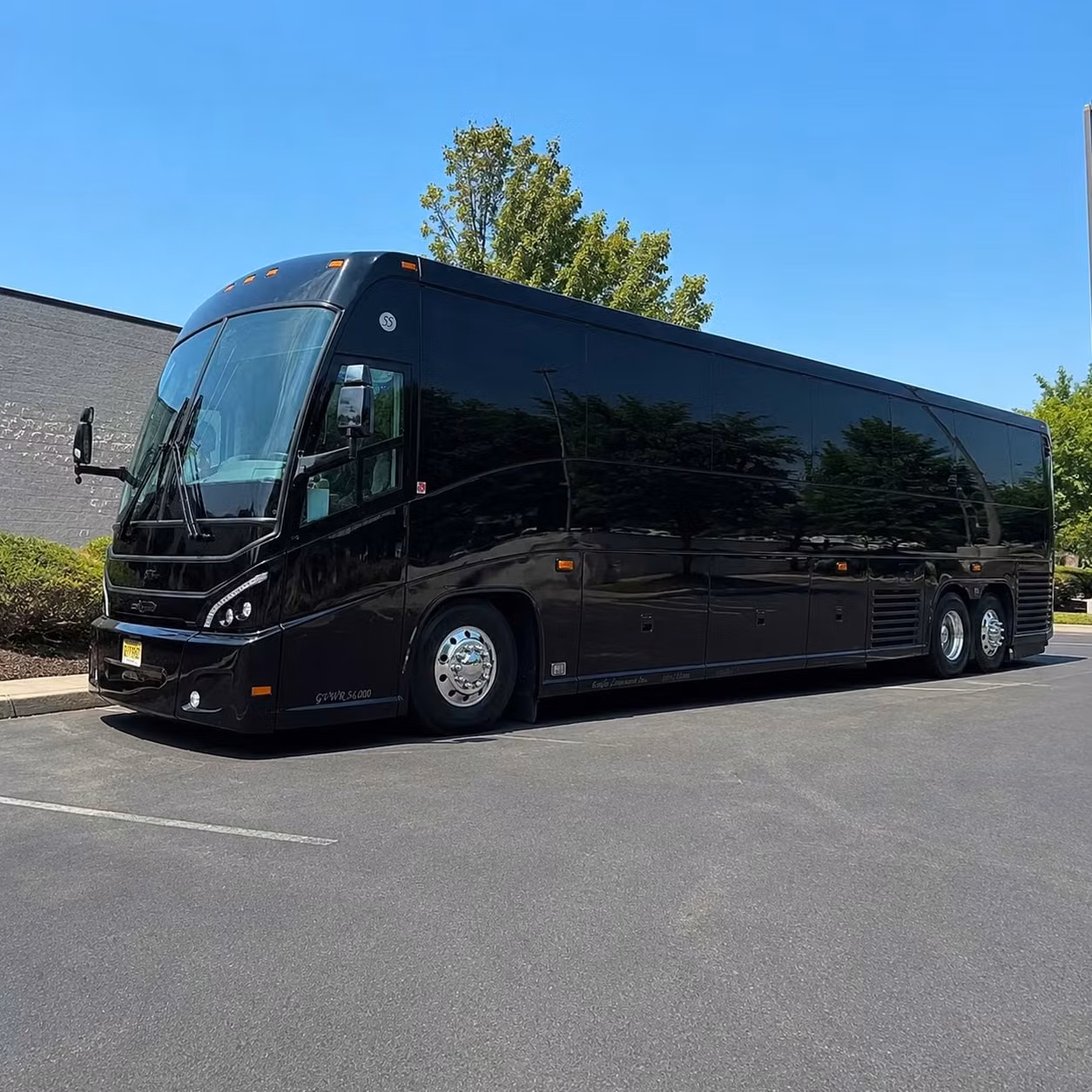 airport shuttle transportation for government and military personnel in waterloo