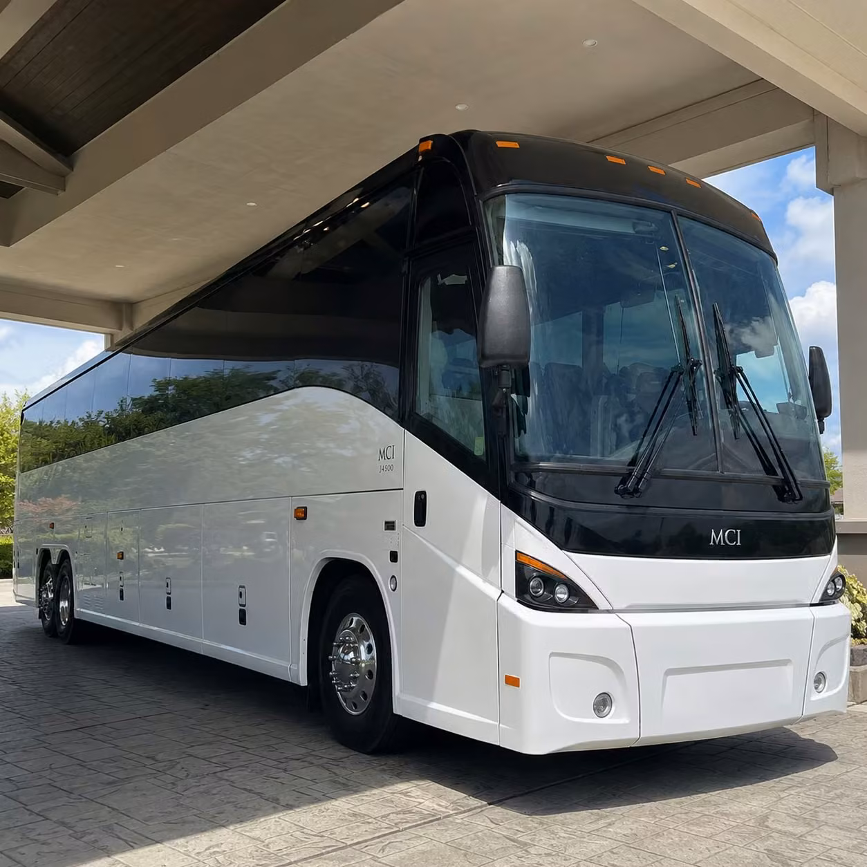 employee shuttles in waterloo
