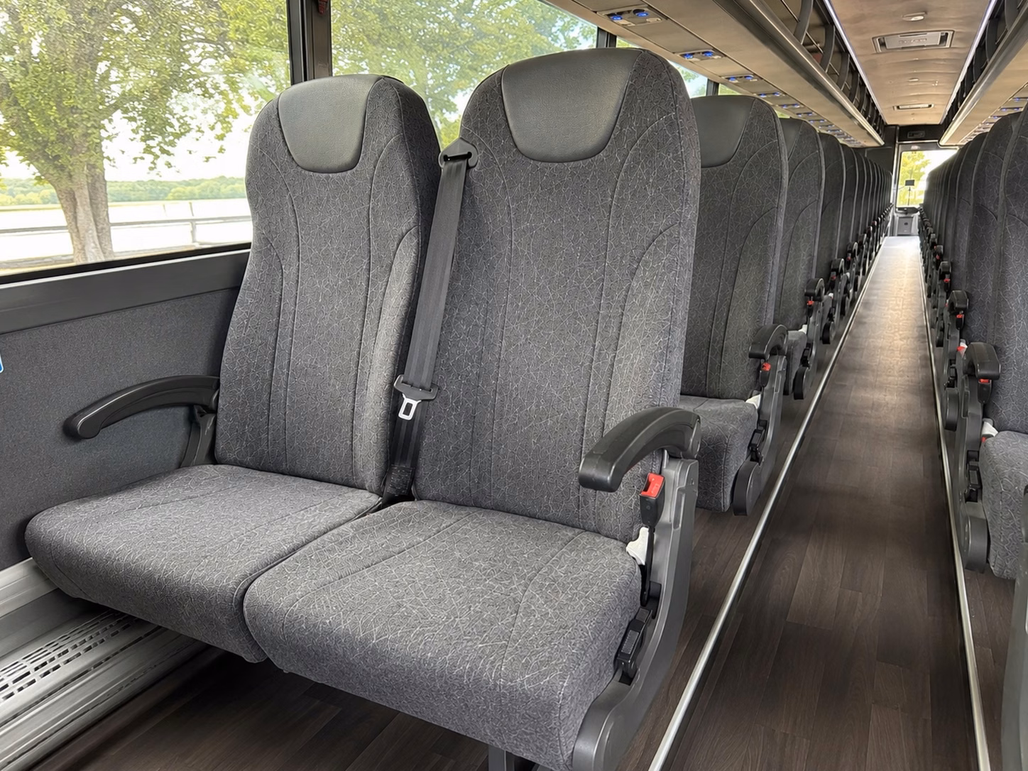 how the bus type you choose changes charter bus prices in waterloo iowa