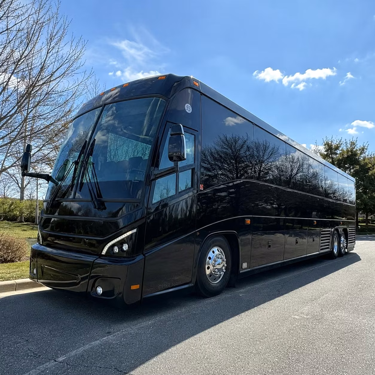 use your waterloo employee shuttle for corporate events and off site meetings too