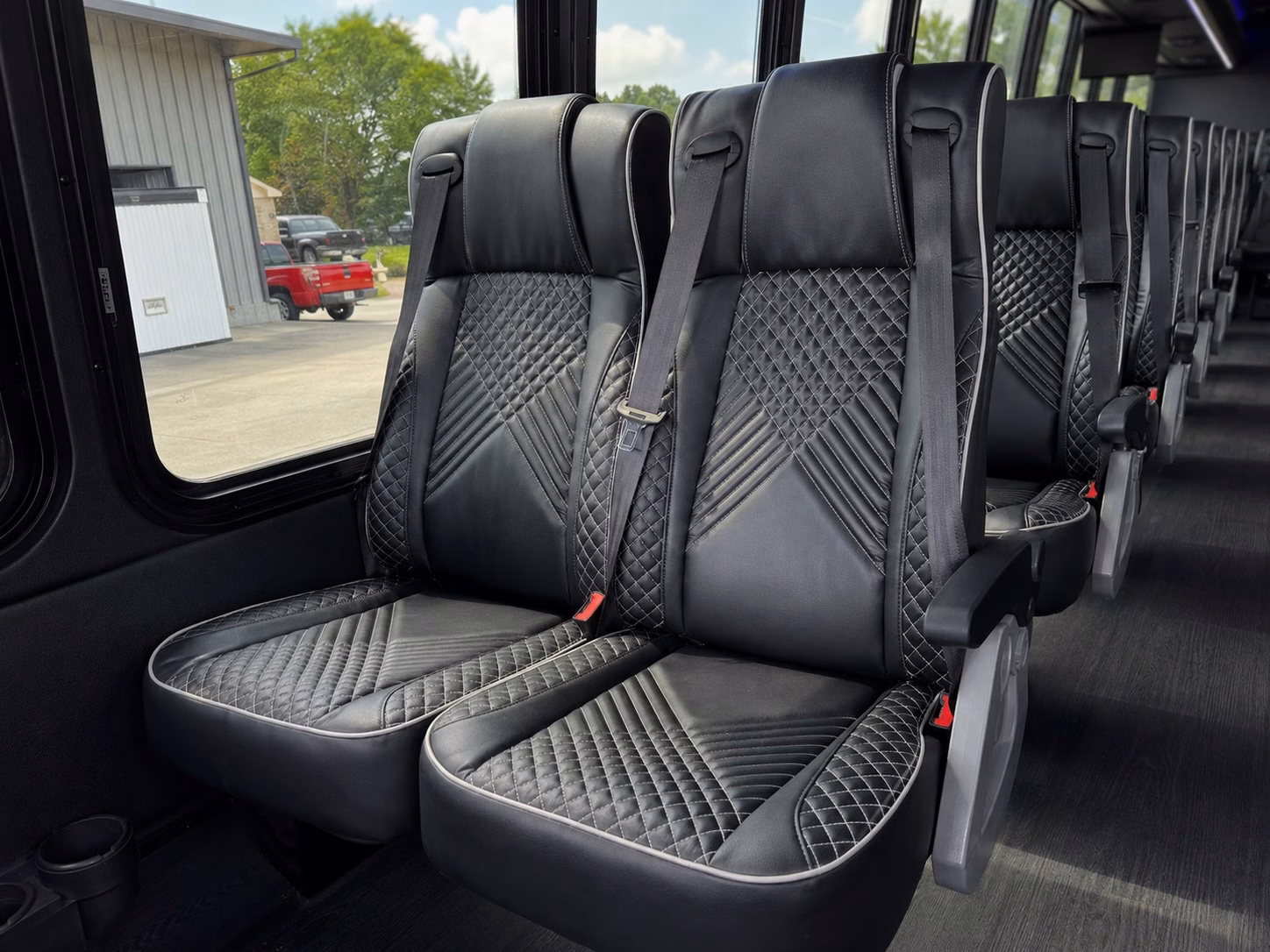 waterloo sports team transportation services